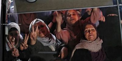 Serbest bırakılan Filistinliler ailelerine kavuştu